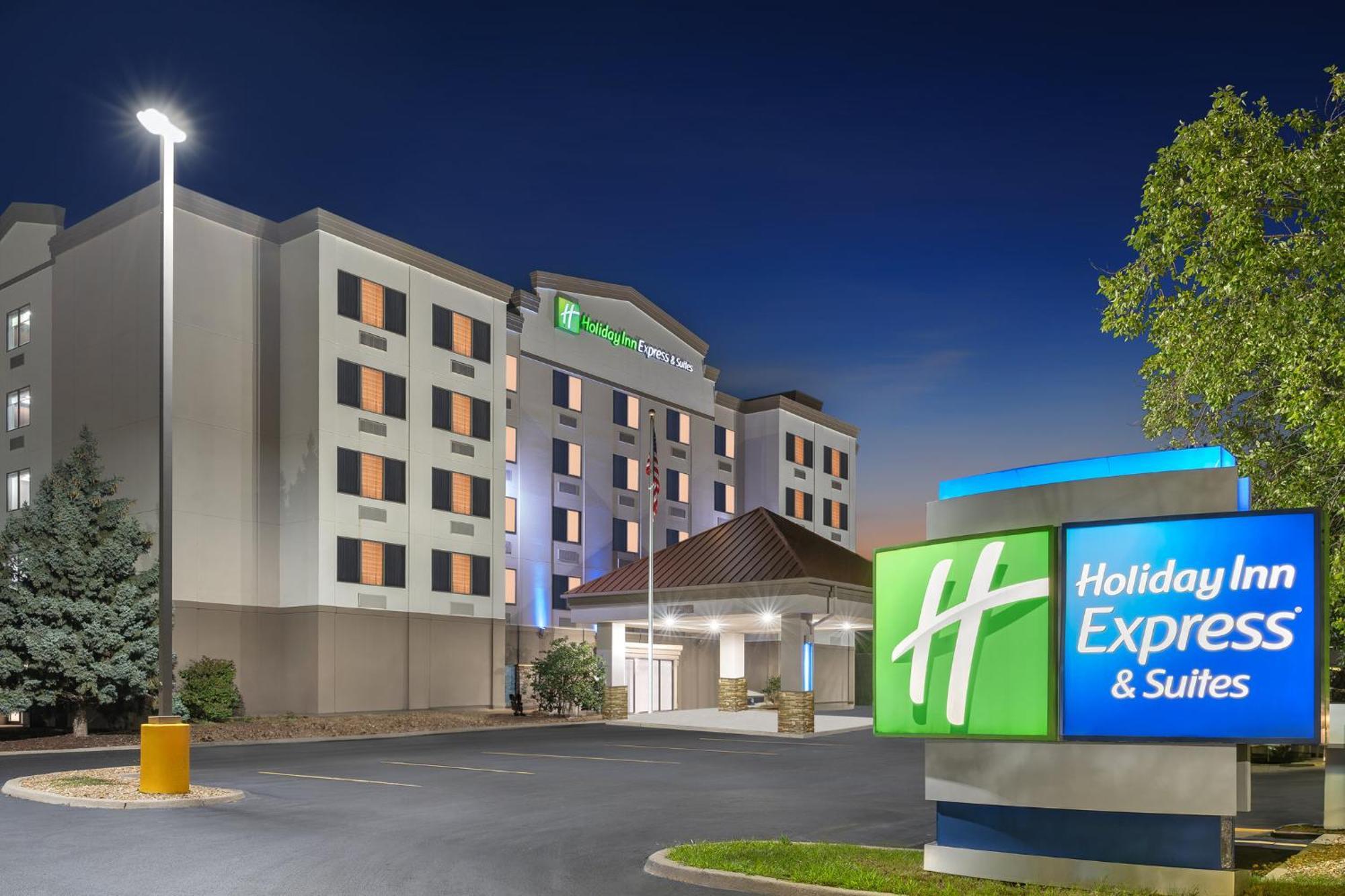 Holiday Inn Express Hotel & Suites Coralville By Ihg Exteriör bild