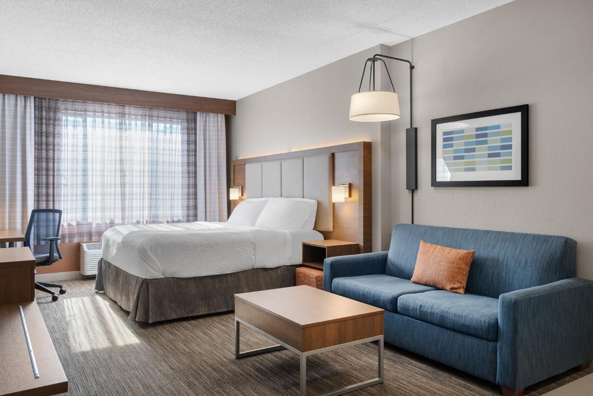 Holiday Inn Express Hotel & Suites Coralville By Ihg Exteriör bild